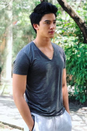  Tiến Vũ